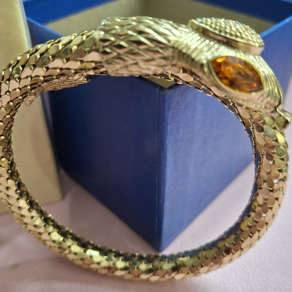 Vintage Whiting & Davis Oromesh Gold Snake Reptile Bracelet With Original Box - Picture 4 of 6